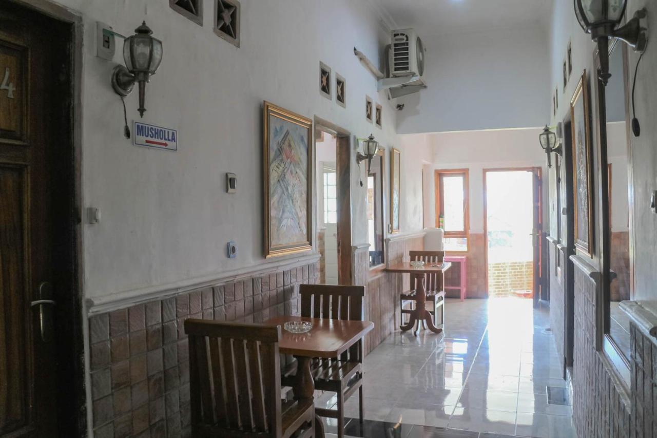 Wisma Vandera Syariah Garut Mitra Reddoorz エクステリア 写真